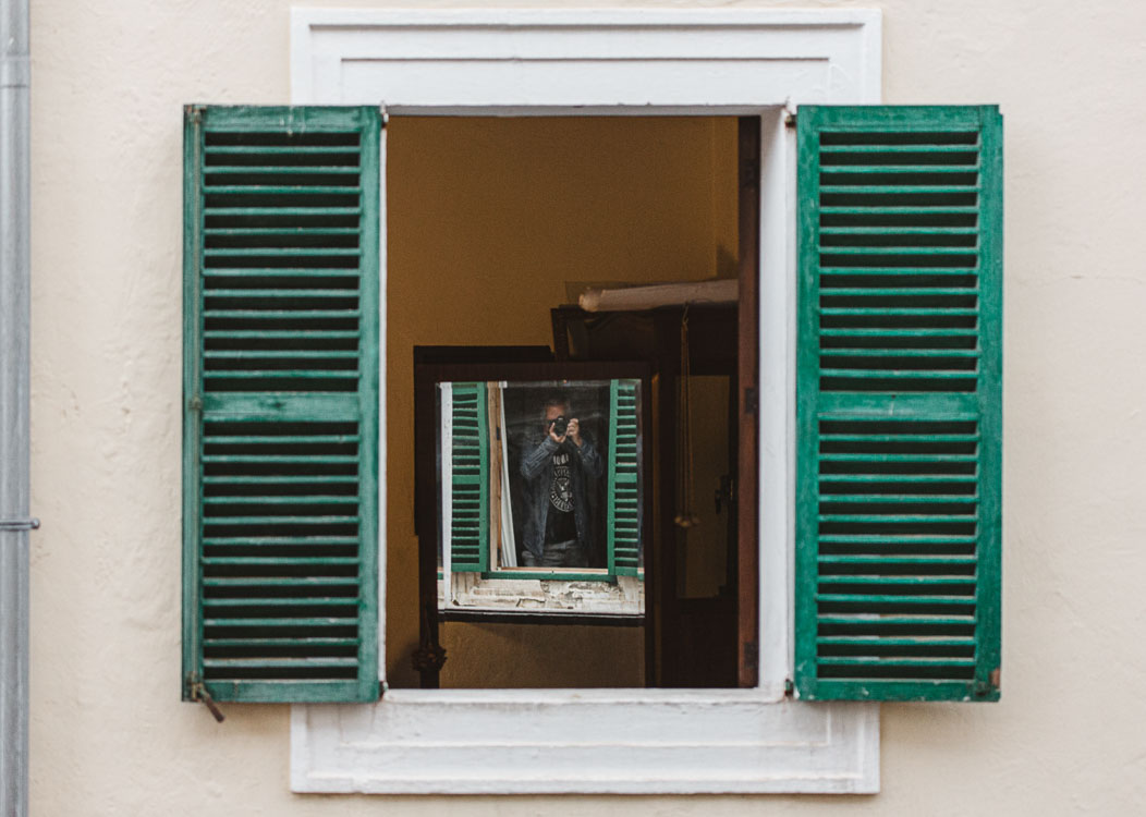 Biel Grimalt - PERSONAL - CONFINADOS